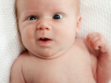 baby-grimacing